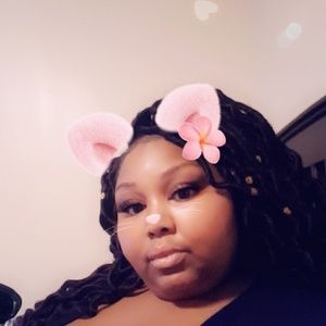 Meet your Posher, Loleta